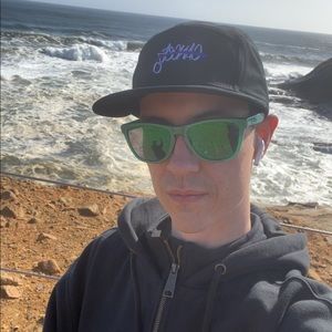 Meet your Posher, Nick